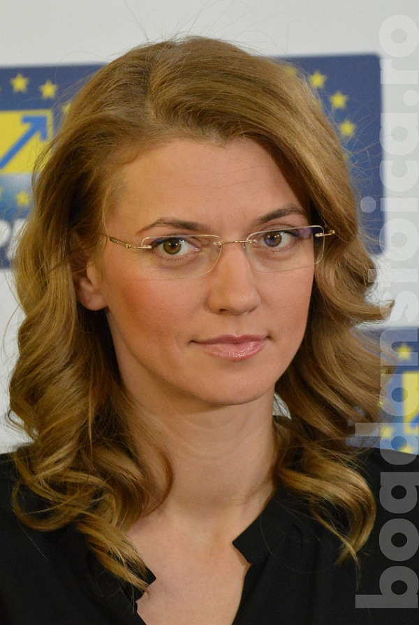 alina gorghiu - ploiesti 2015